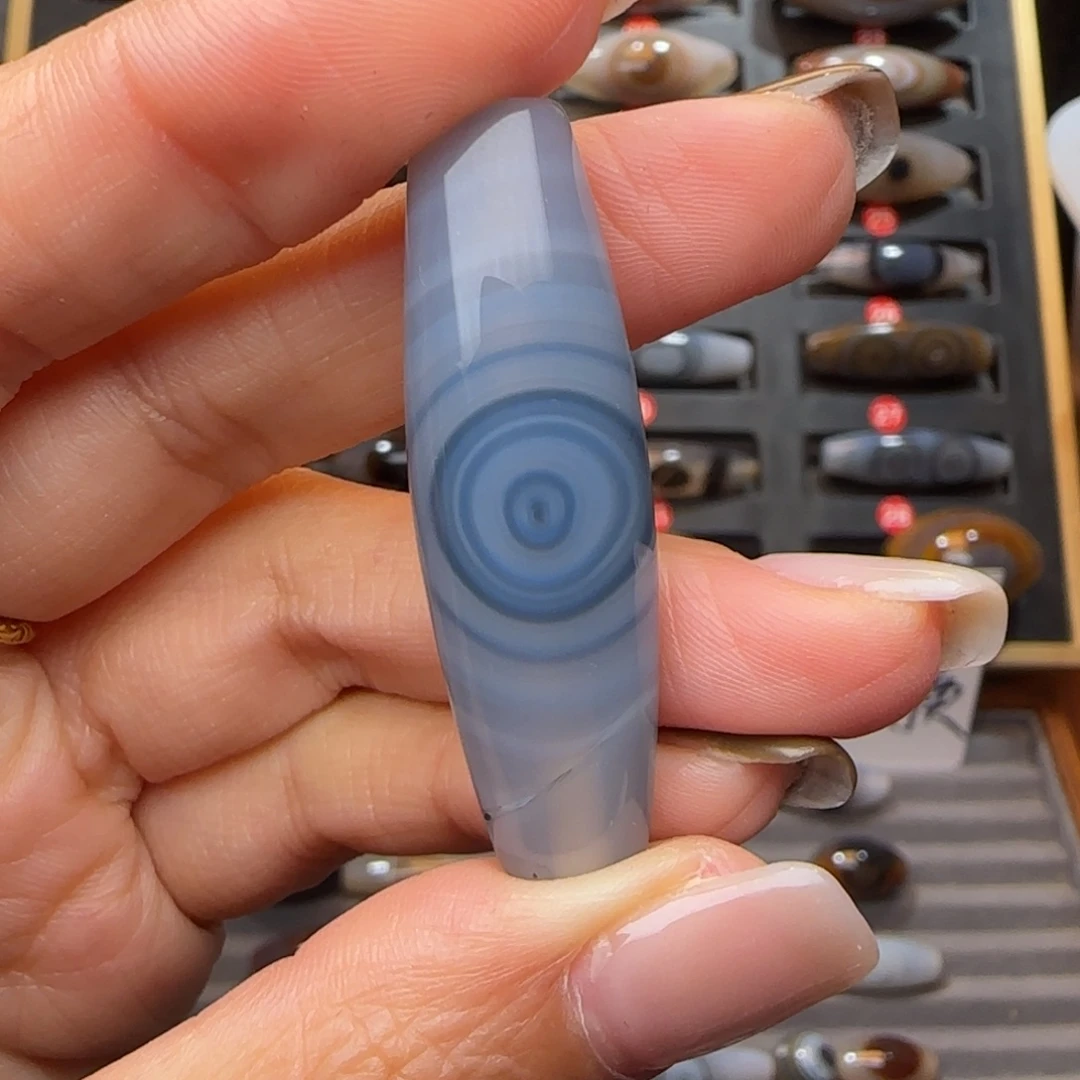 l***s玛瑙/玉髓未镶嵌颈饰