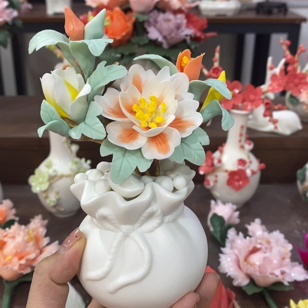 摆件陶瓷手工花摆件