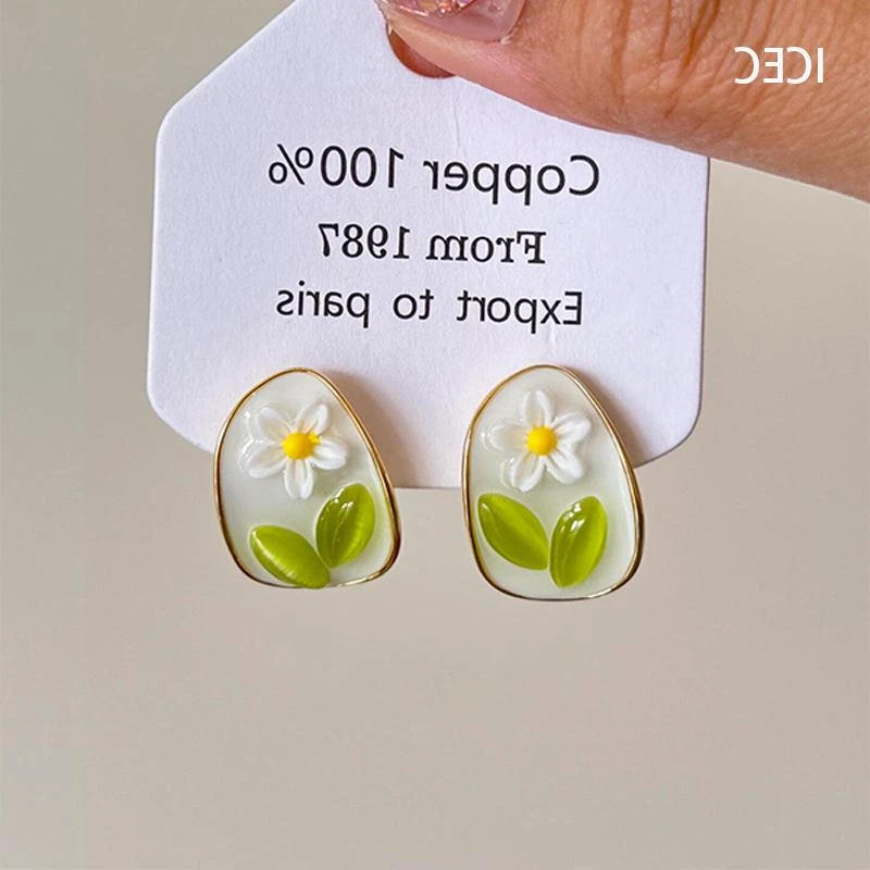 铜合金锆石耳饰 森系气质绿色花朵耳钉女轻奢高级感大气耳环小众