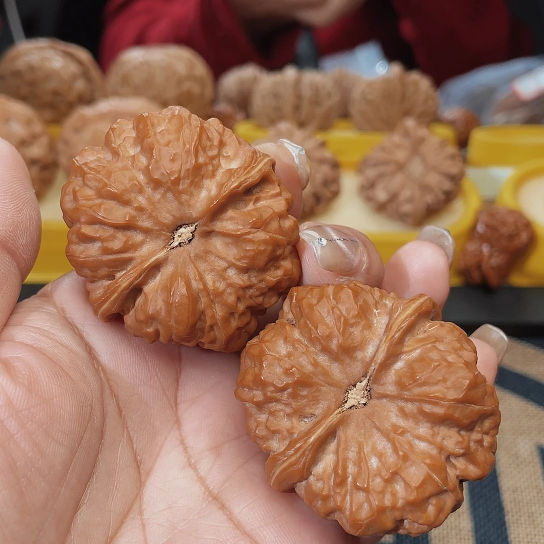 吊坠文玩核桃小*金蟾