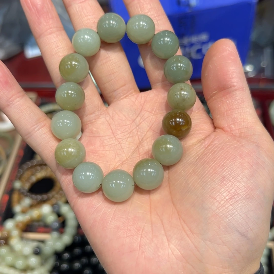 套链未镶嵌和田玉完**眼