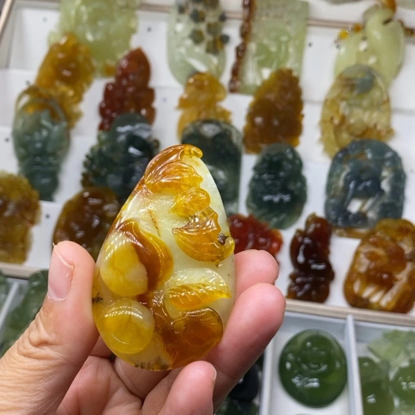 【闪购商品】未镶嵌蛇纹石玉颈饰