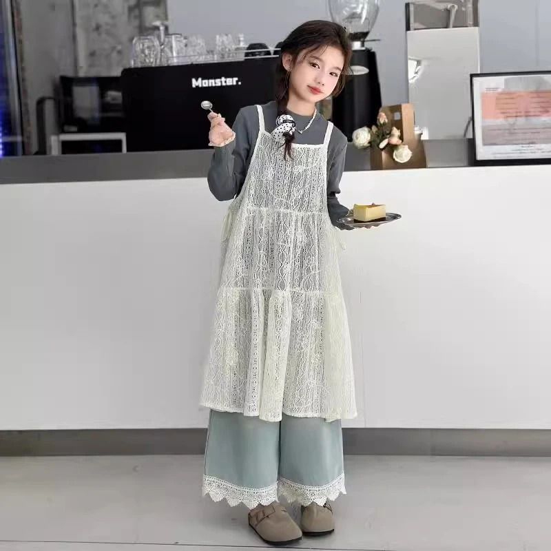 女童秋季韩版套装2025新款女大童蕾丝吊带连衣裙牛仔裤时髦三件套
