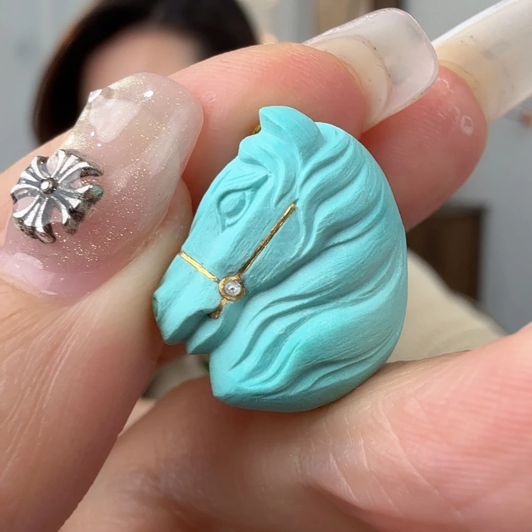 绿松石未镶嵌珠宝奇石