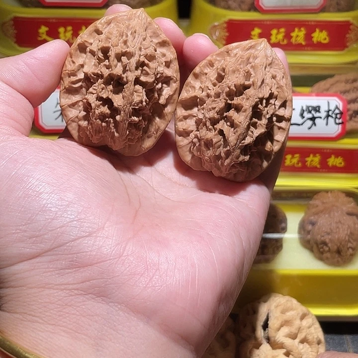 文玩核桃把件大刺4.2