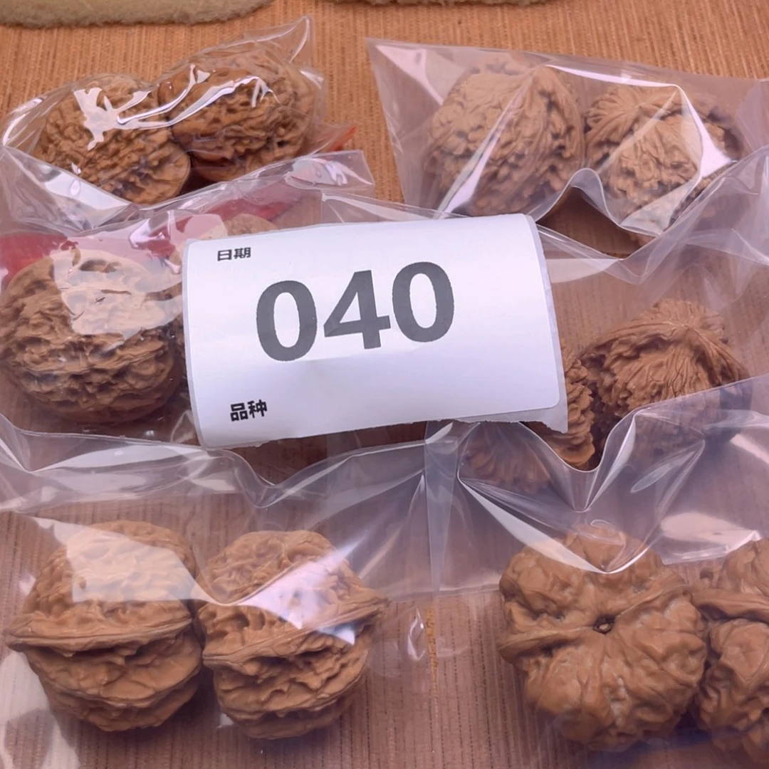 文玩核桃把件40号6对带练手蛙