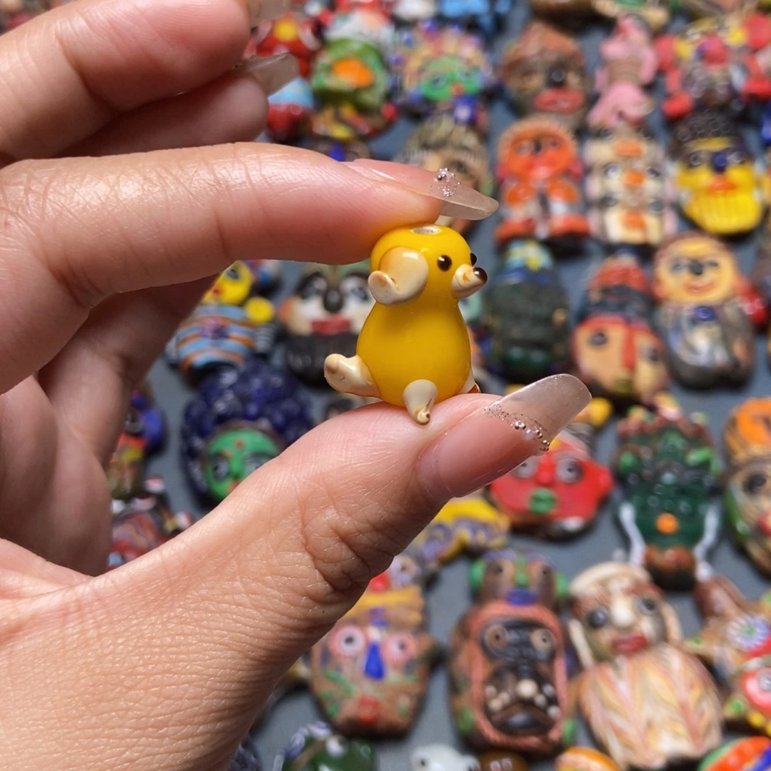 颈饰玻璃印度尼西亚可爱小狗