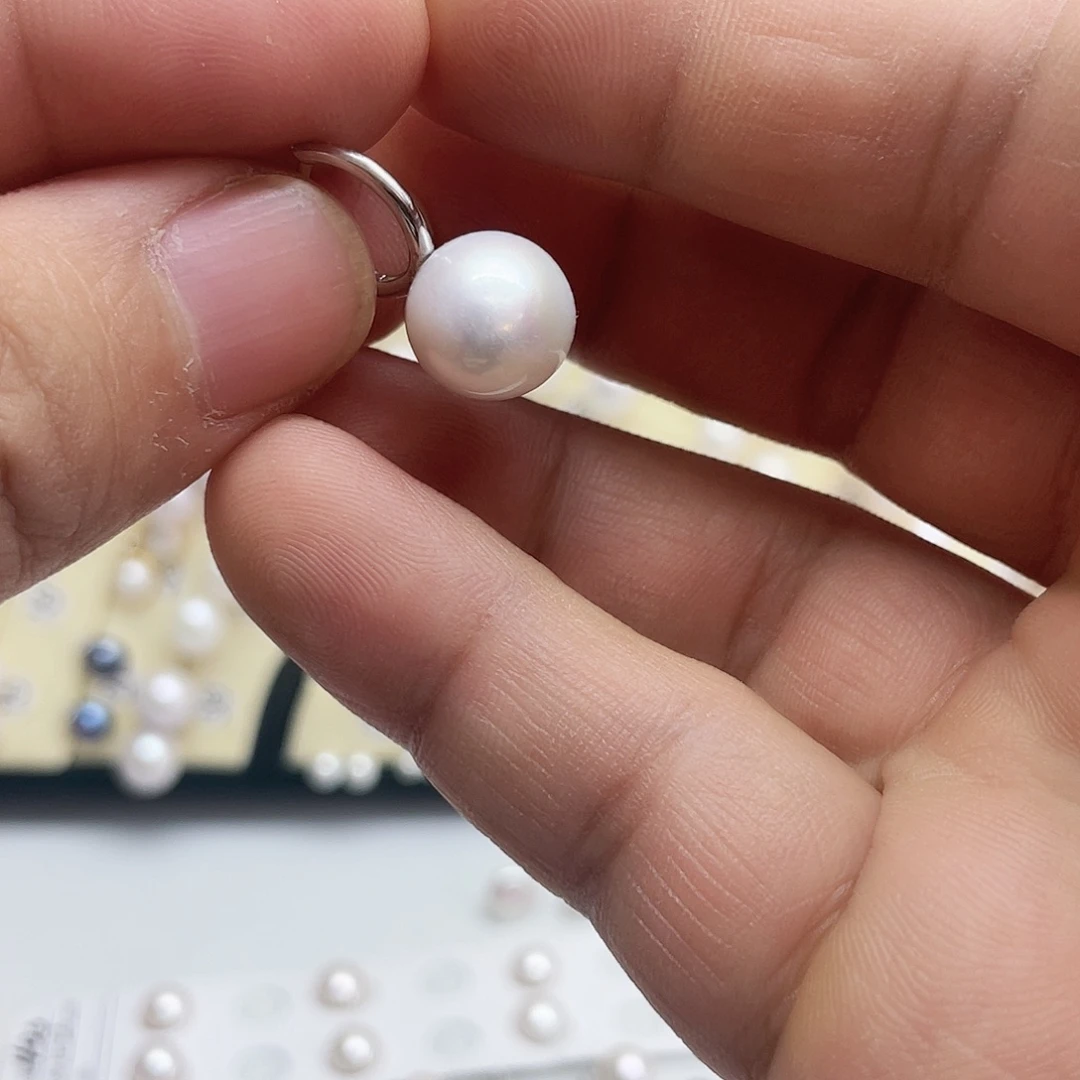 乐***呵银S925镶嵌耳饰淡水珍珠