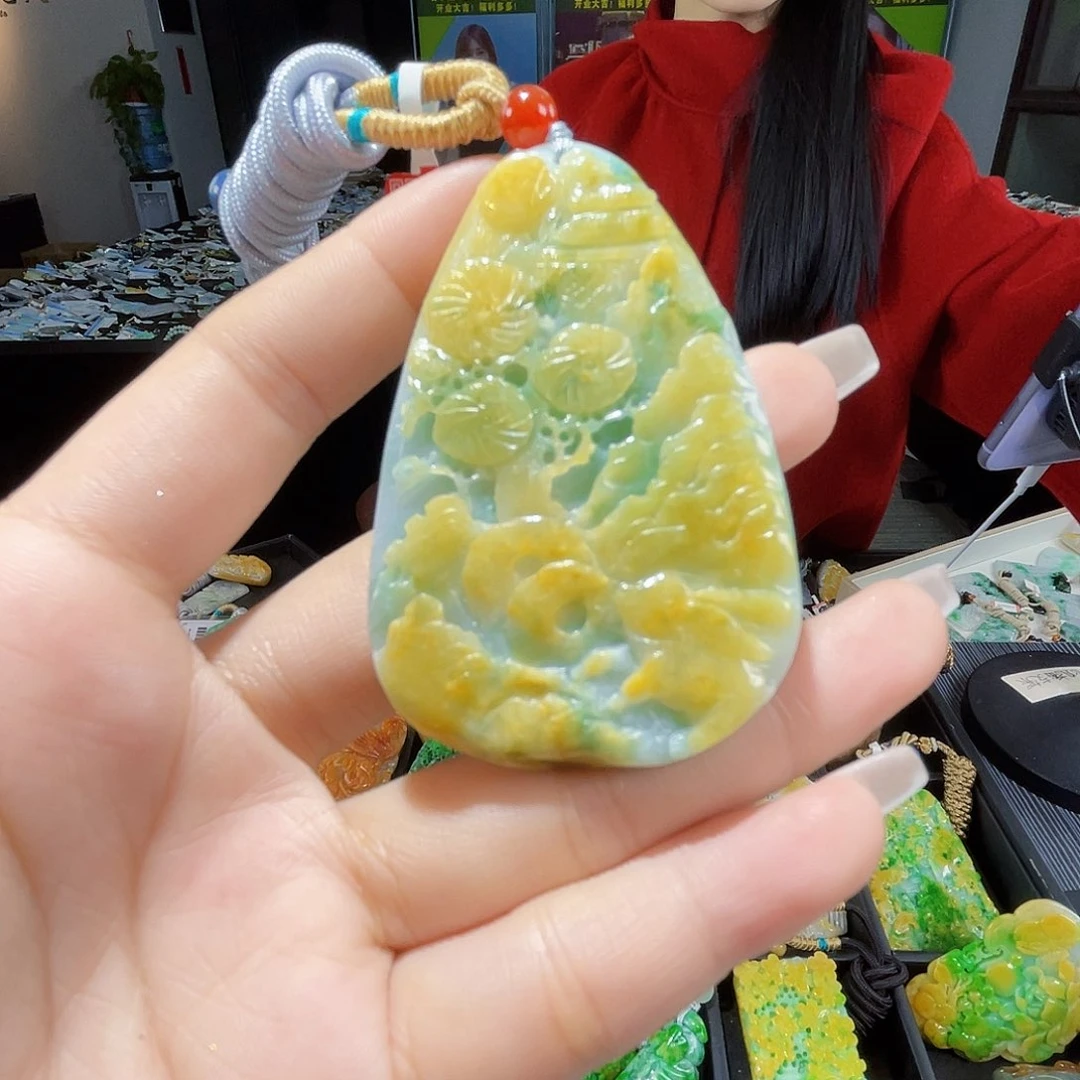 颈饰未镶嵌翡翠一