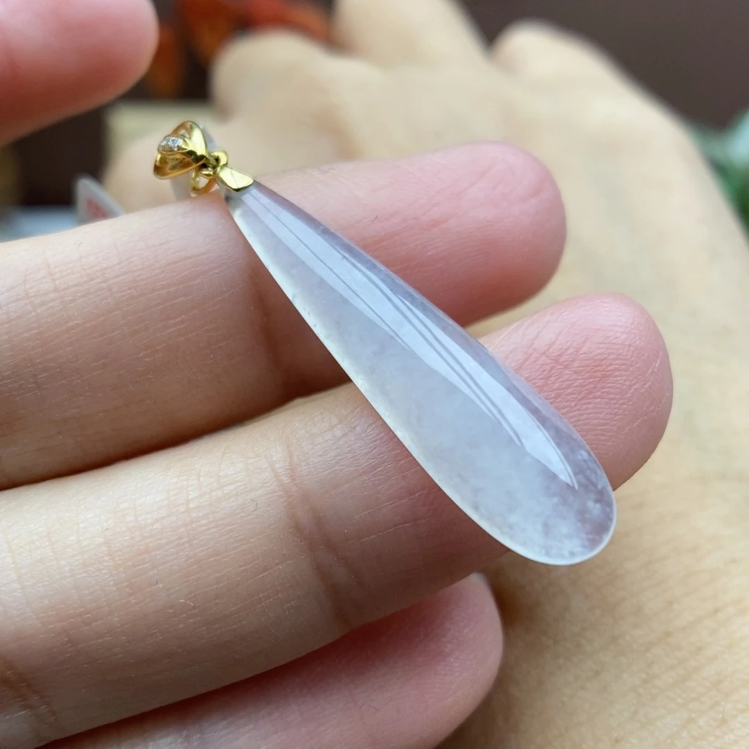 【闪购商品】颈饰18K金镶嵌翡翠43