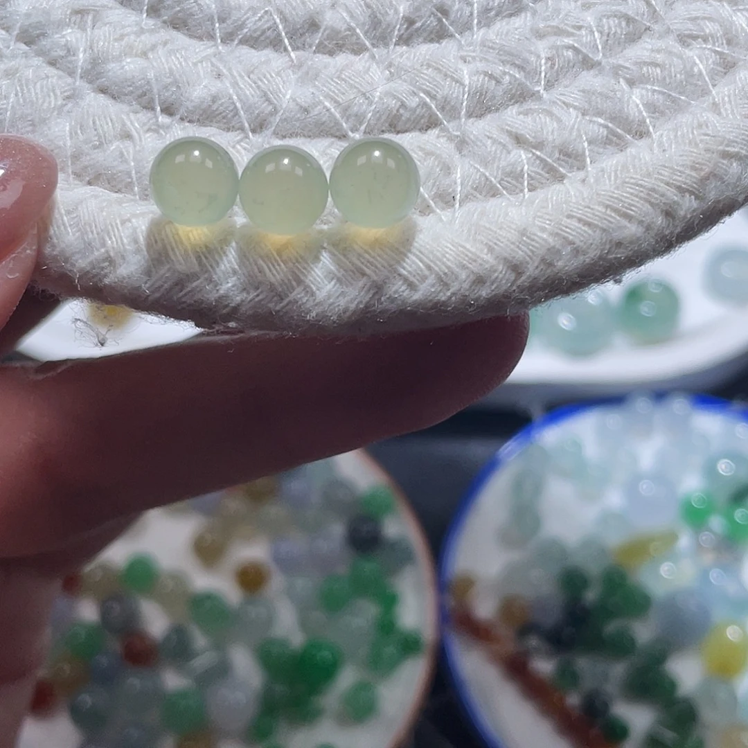 艳***红定制翡翠未镶嵌卡7