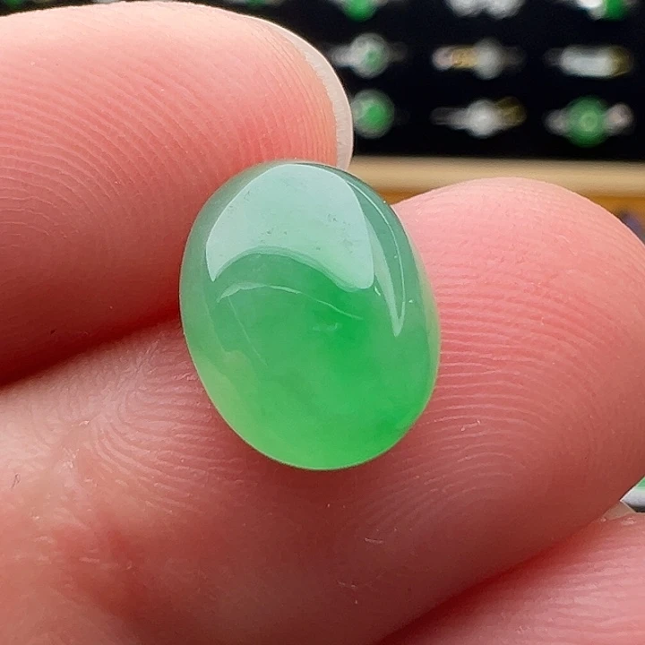 翡翠未镶嵌颈饰蛋面11.3