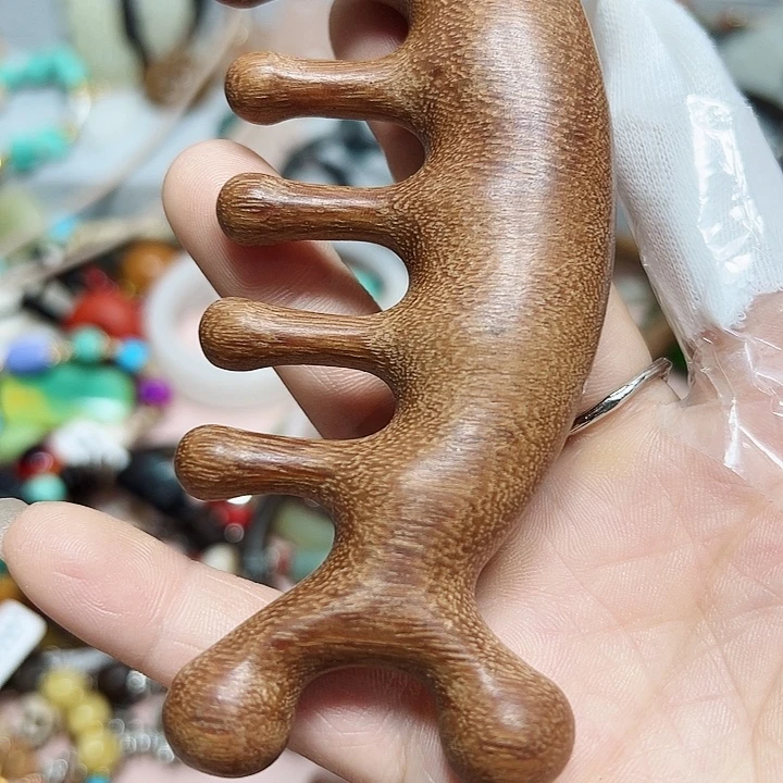 淡***…香榧木手把件手把件手把件手把件手把件手把件