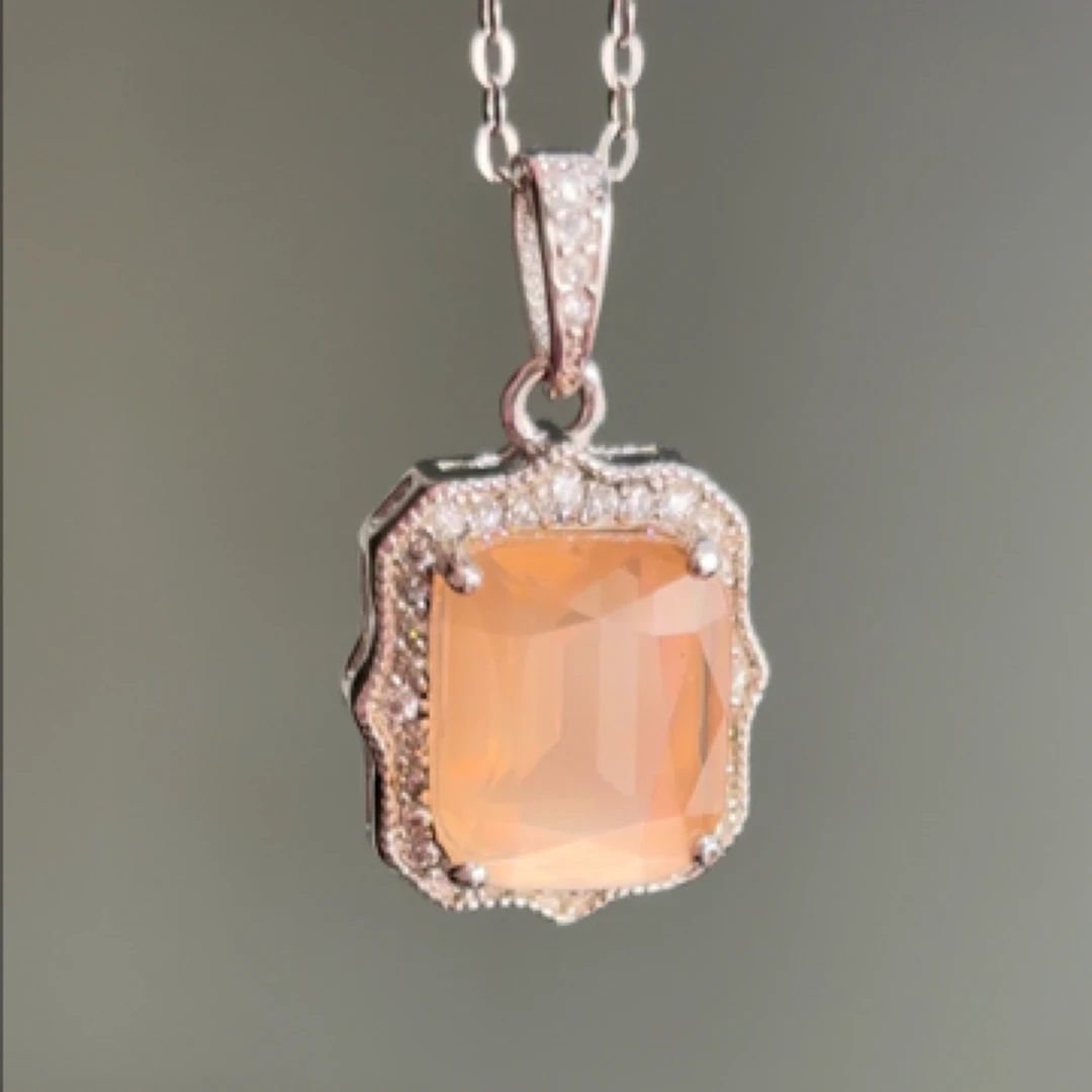 925银香槟色月光石吊坠