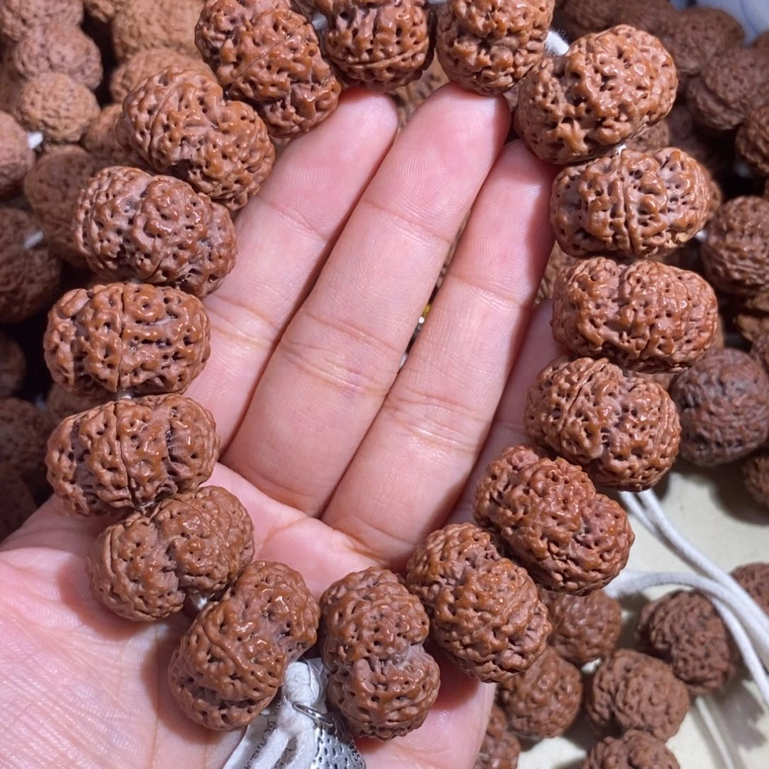 手串金刚菩提夹板梅花23mm