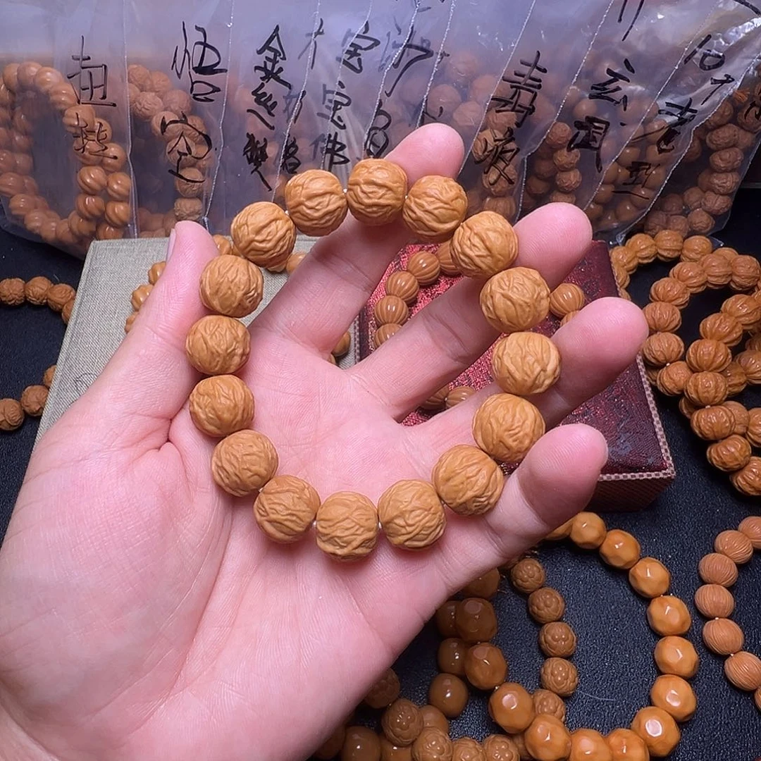 猴头核桃手串毒液啊啊啊