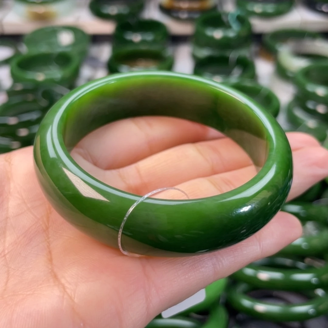 和田玉（碧玉）手镯未镶嵌