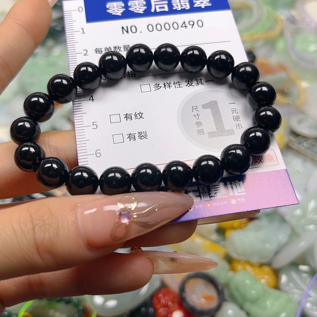 翡翠未镶嵌颈饰hhh