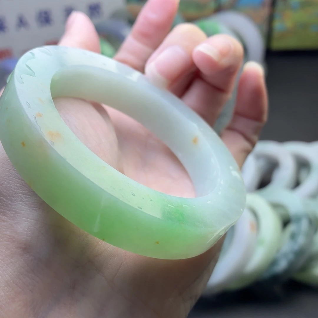 定制翡翠未镶嵌手镯清水芙蓉，秋叶飘零