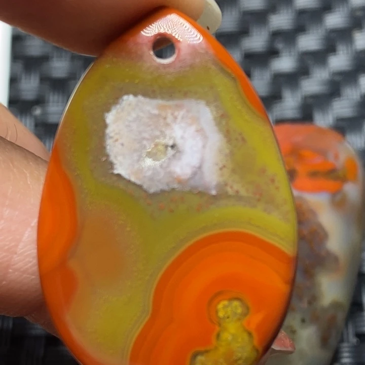 玛瑙/玉髓颈饰未镶嵌