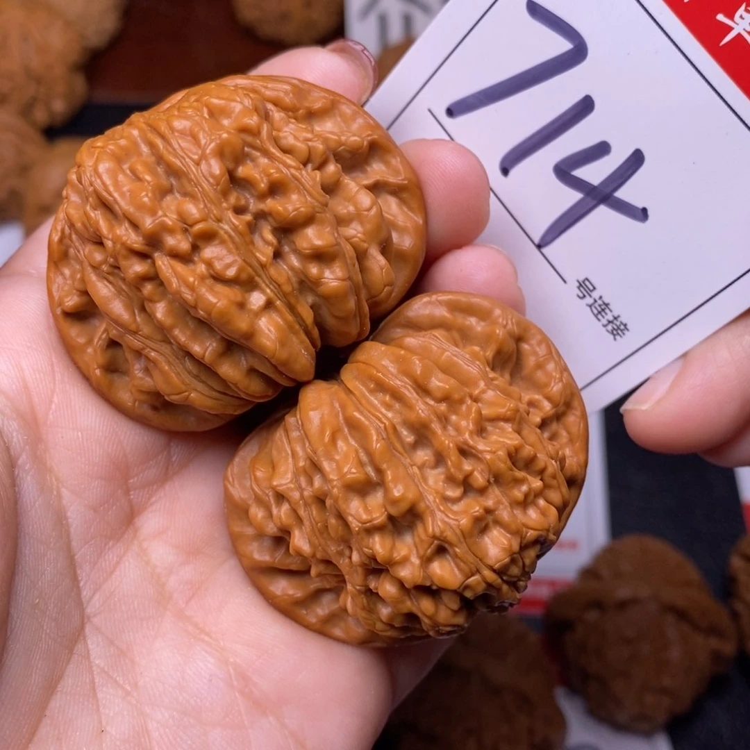 文玩核桃把件714四座楼4.7