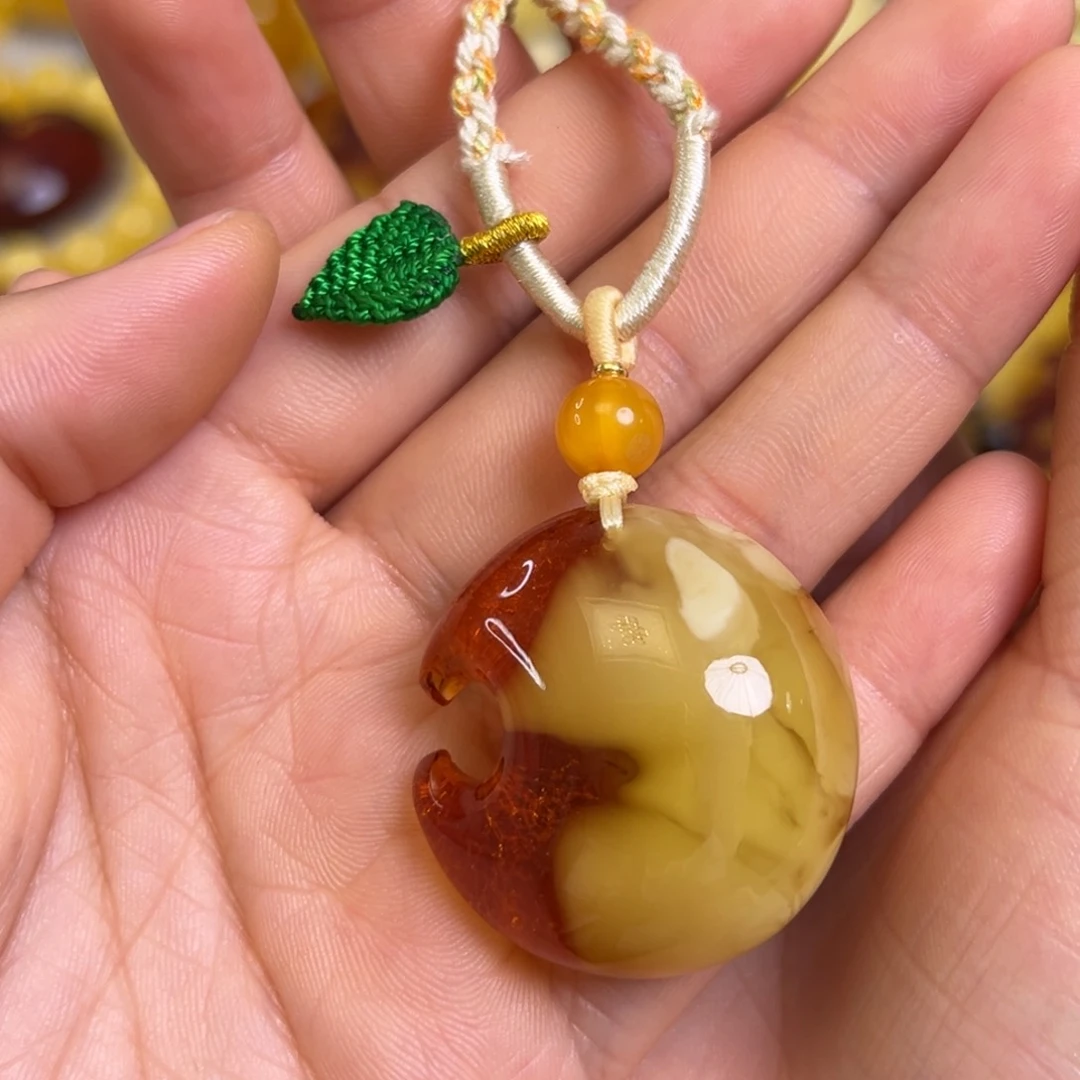 未镶嵌蜜蜡裸石蜜蜡