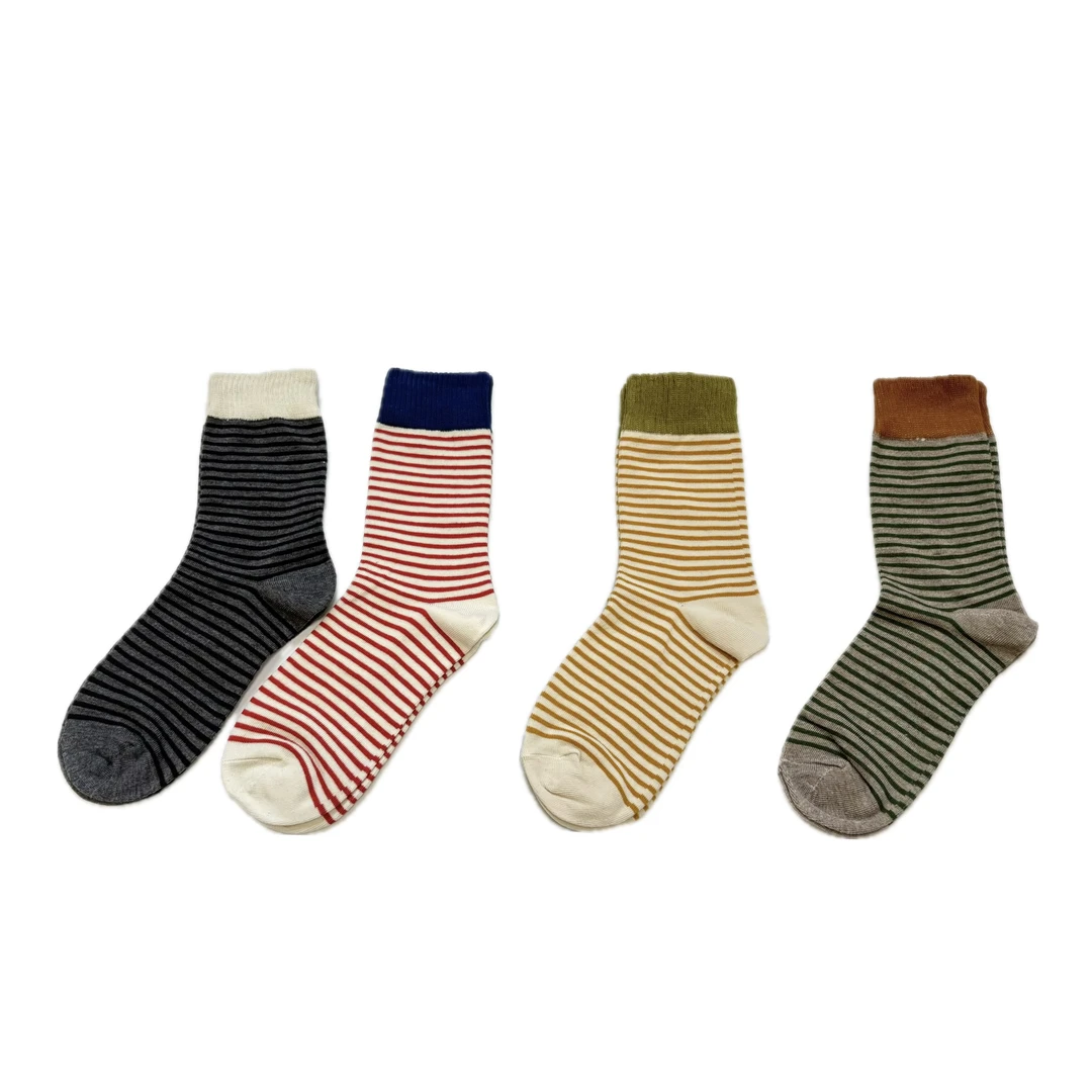 542203 防臭短筒袜纯色夏季休闲风中筒袜吸湿排汗印花