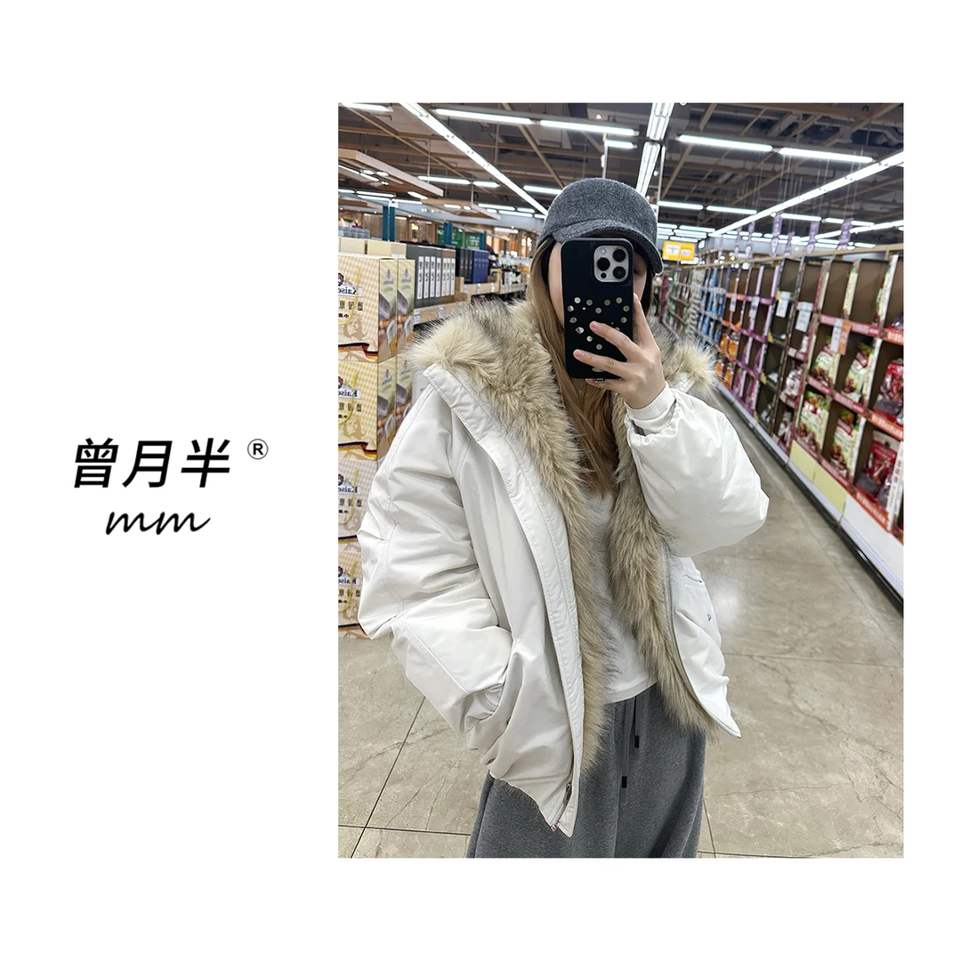 曾月半《雪宝派克》90白鸭绒双色环保大毛领花苞廓形羽绒服！ZS1471