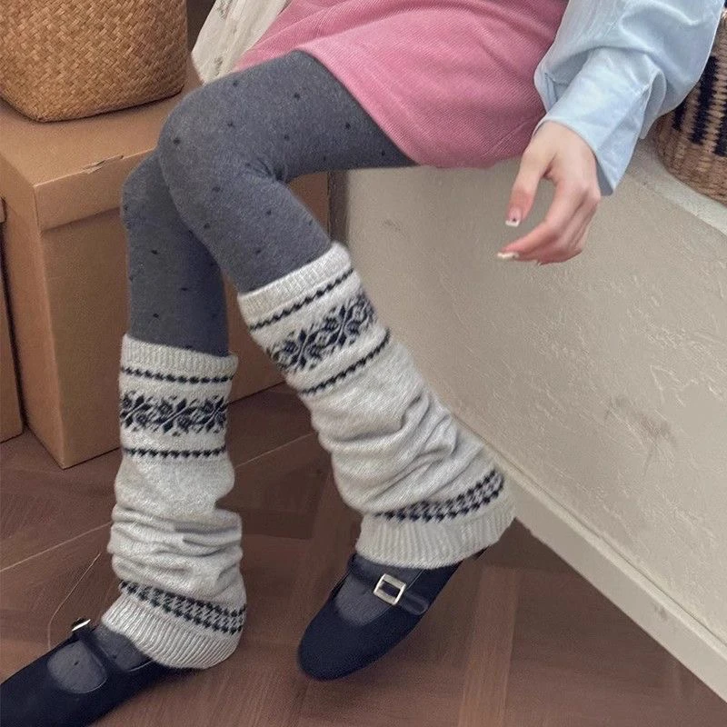 韩系费尔岛女款袜子秋冬堆堆袜套粗线针织雪花显瘦保暖灰色小腿套