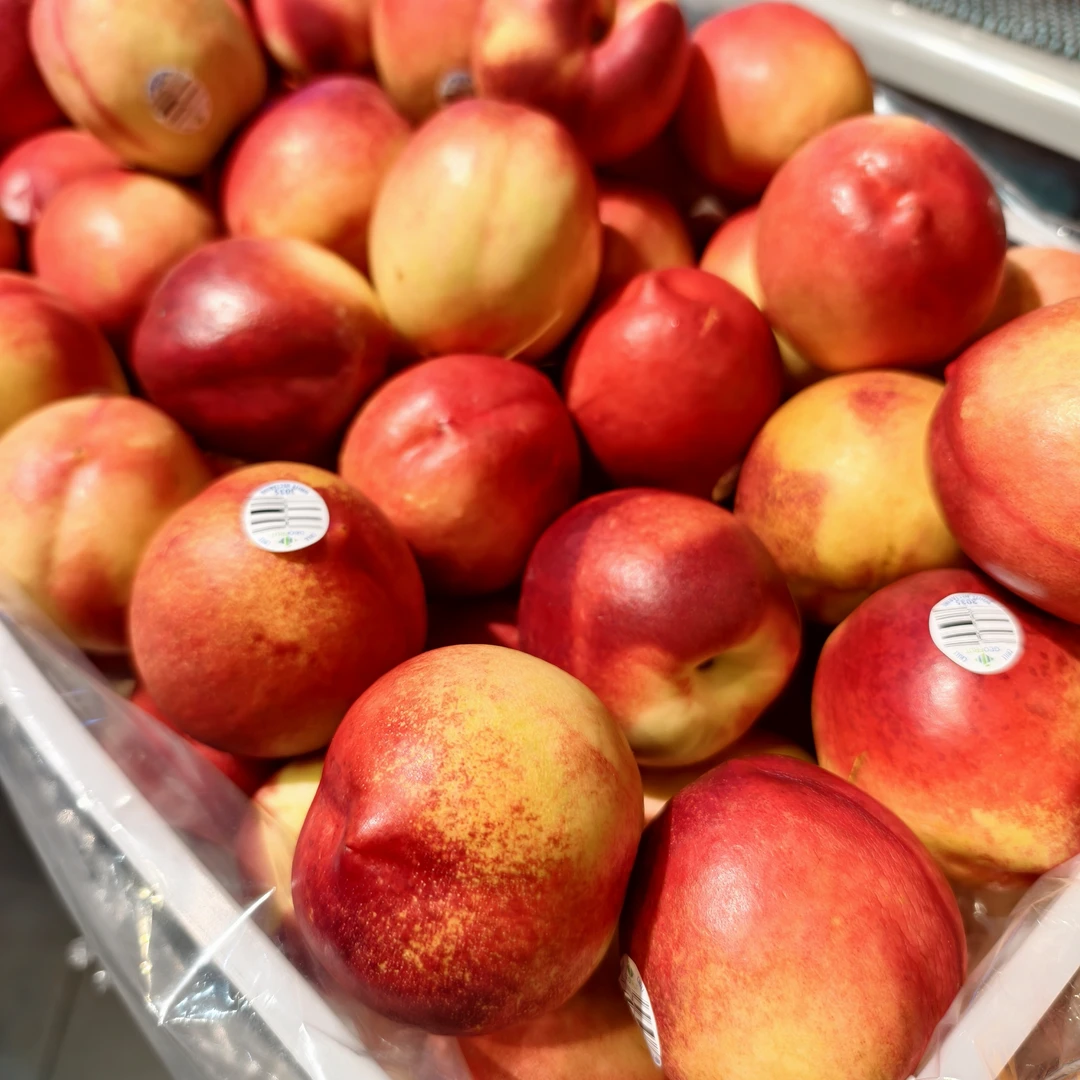 红油桃  约 500g-550g/份量桃子同城送