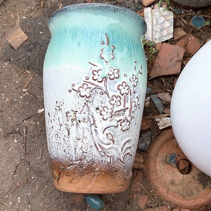 紫砂花盆口14高23瑕疵。。。。。。。。。。。口口