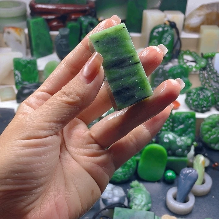 和田玉未镶嵌珠宝半成品