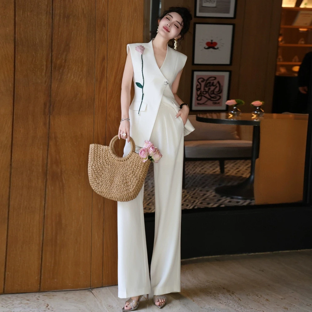 高端时髦洋气套装女通勤职业设计感无袖修身西装马甲阔腿裤两件套