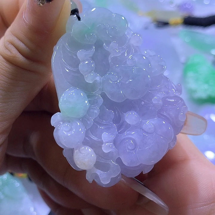 翡翠未镶嵌颈饰天然翡翠A货吊坠