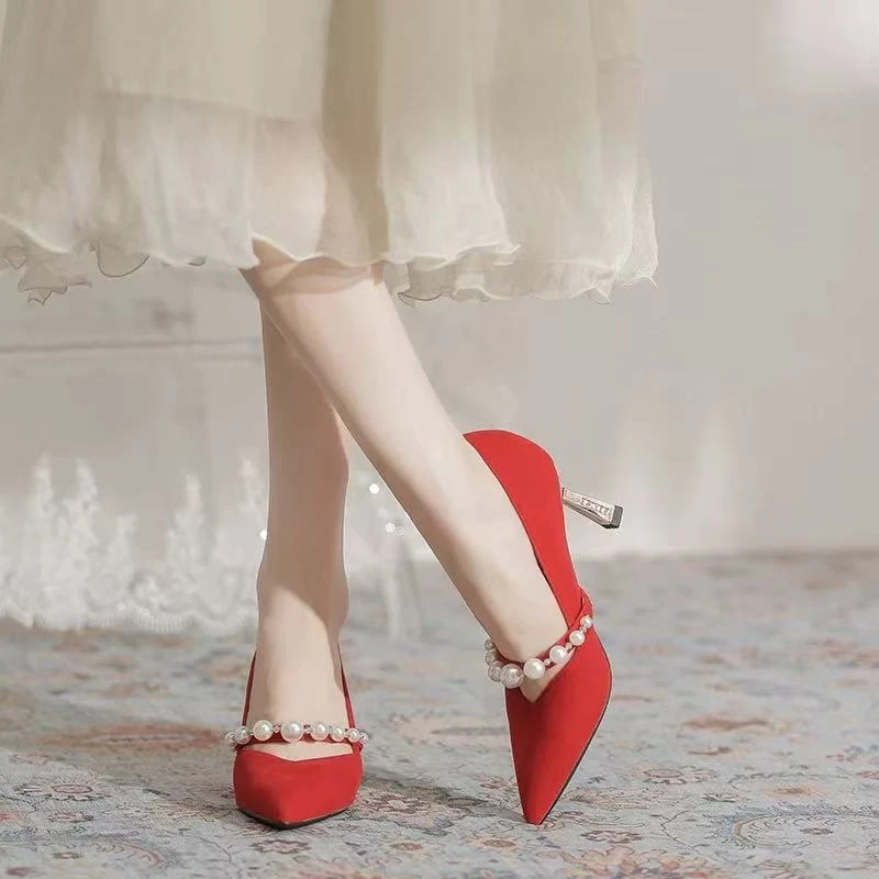 小众法式婚鞋秀禾婚纱两穿气质高跟鞋设计感小众小香风单鞋伴娘鞋