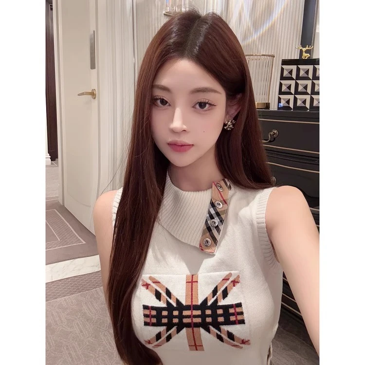 2025年夏季休闲百搭收腰无袖针织衫复古美式新款修身显瘦针织上衣