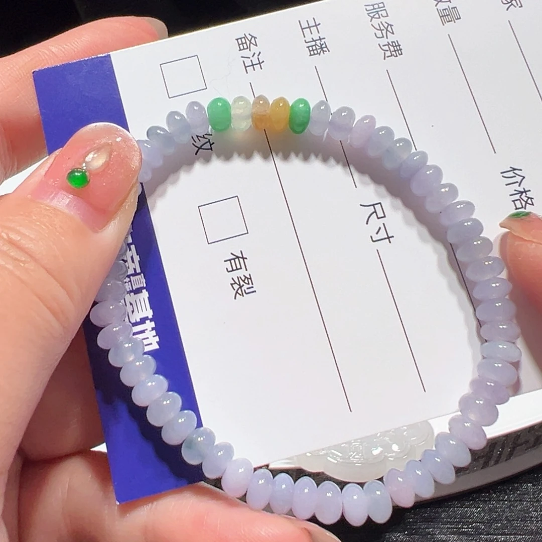 翡翠颈饰未镶嵌手串