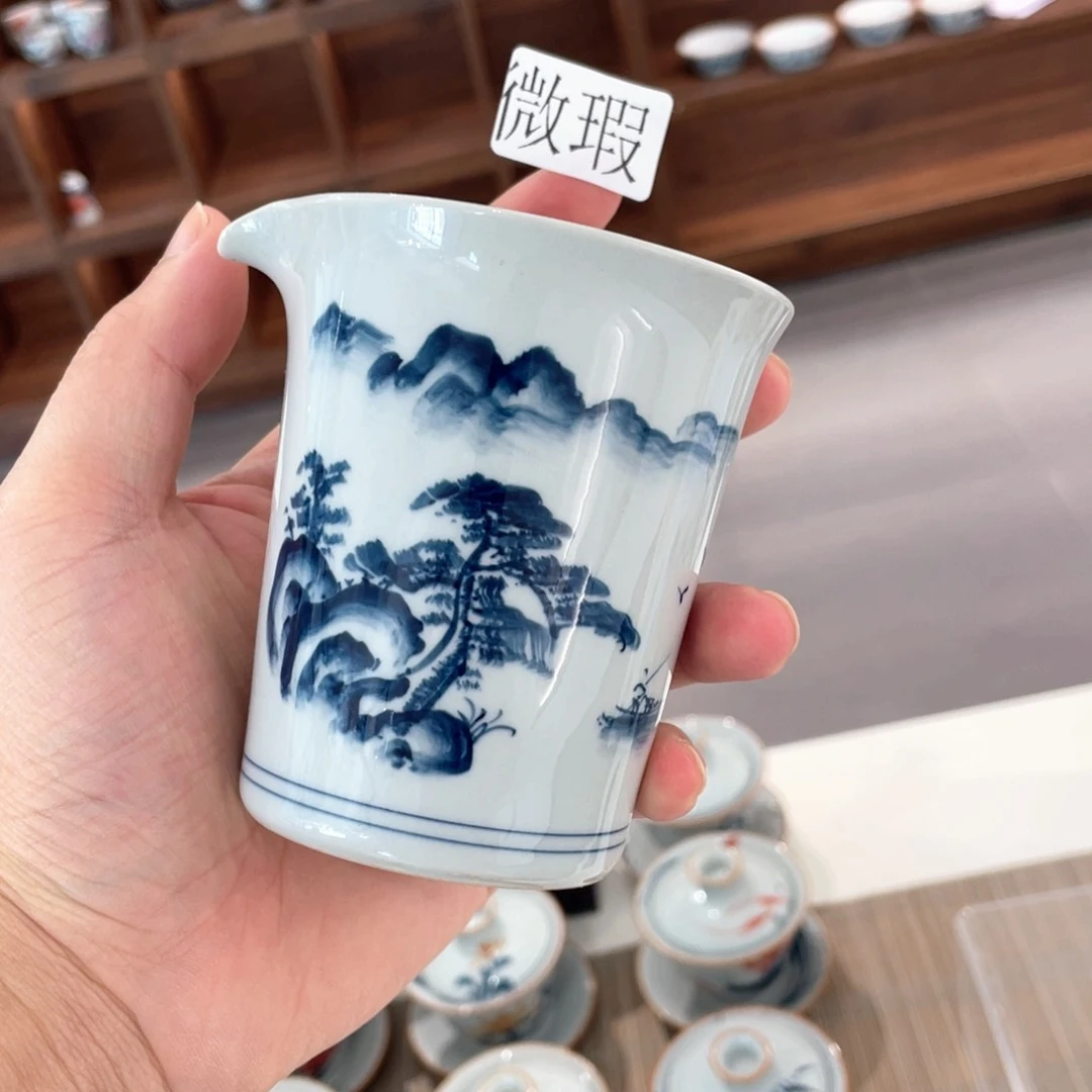 釉下手绘茶具微瑕