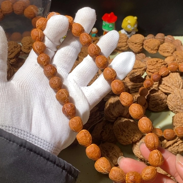 文玩核桃手串……41