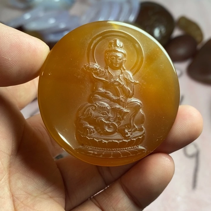 妙***如未镶嵌玛瑙/玉髓珠宝奇石