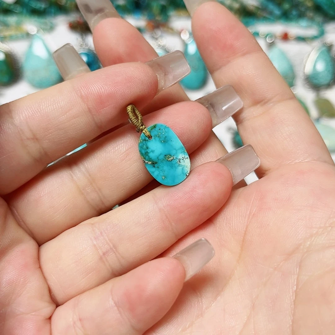 【闪购商品】南红玛瑙未镶嵌珠宝奇石