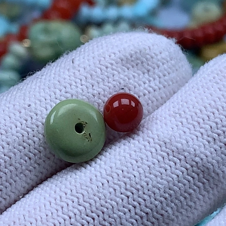 南红玛瑙未镶嵌珠宝奇石