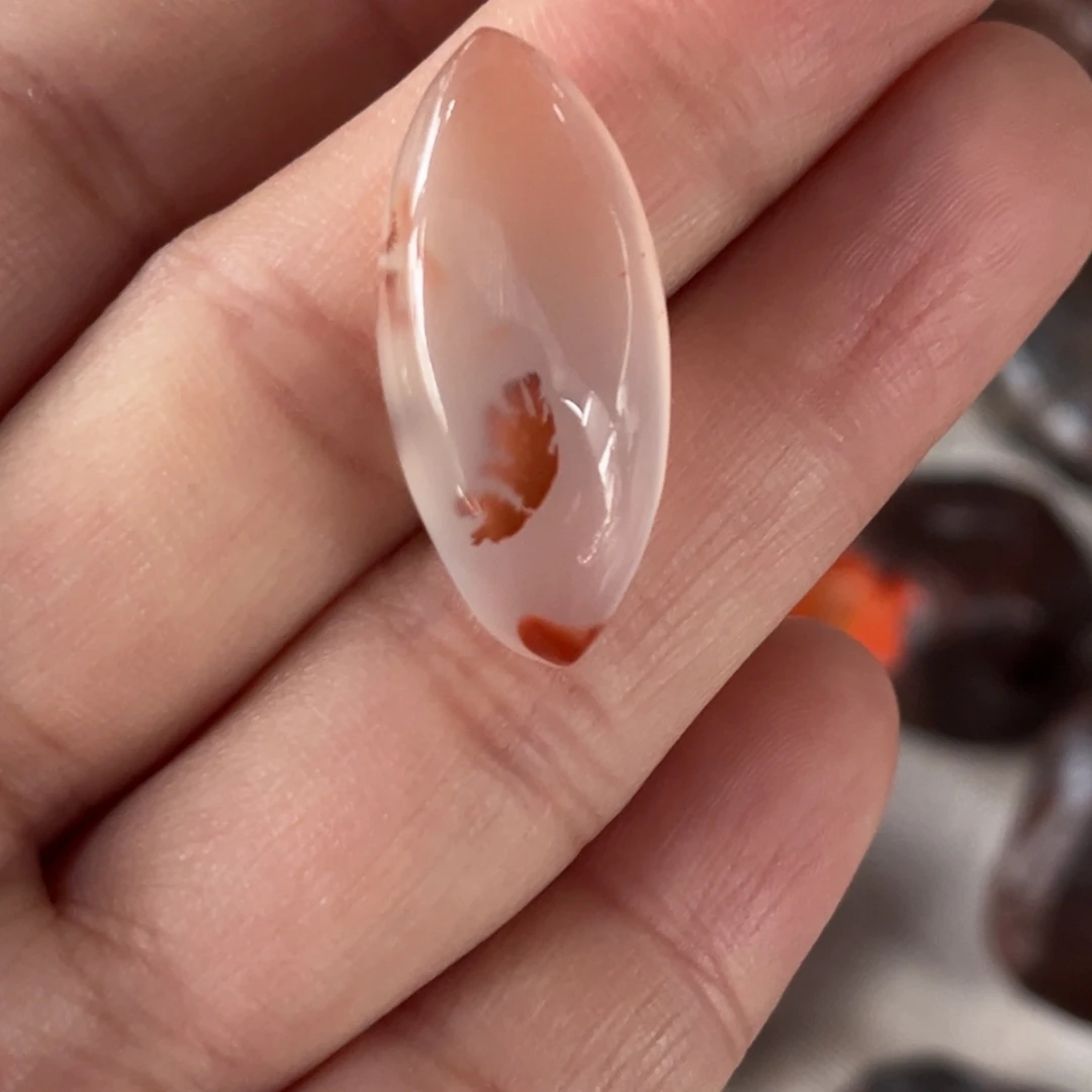 南红玛瑙未镶嵌吊坠