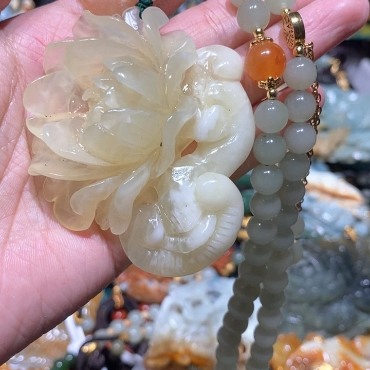 岫玉毛衣链未镶嵌