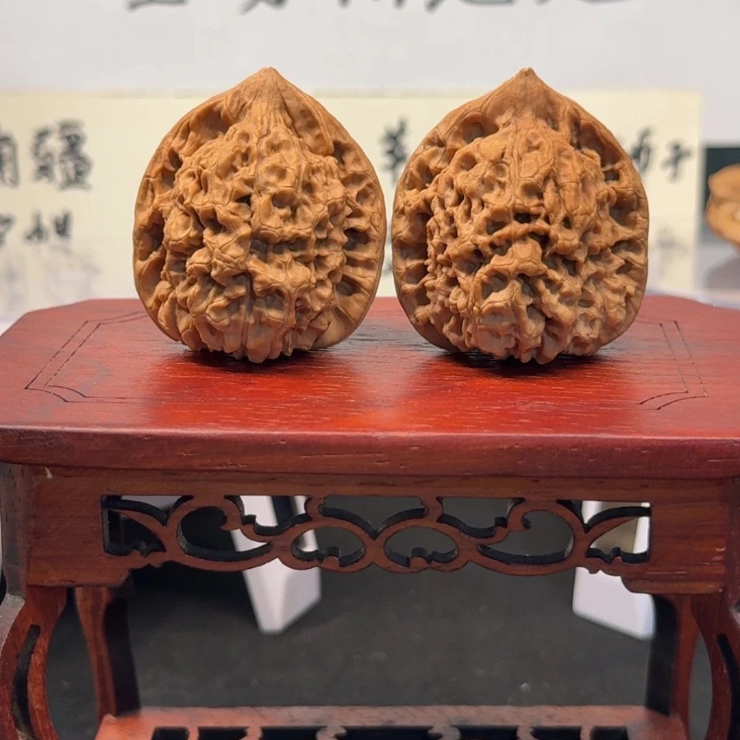 文玩核桃把件边41肚38高45全品无药无修原生态官帽