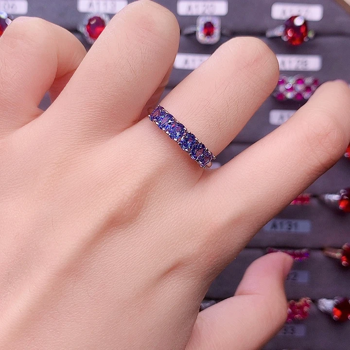 蓝宝石银S925镶嵌戒指