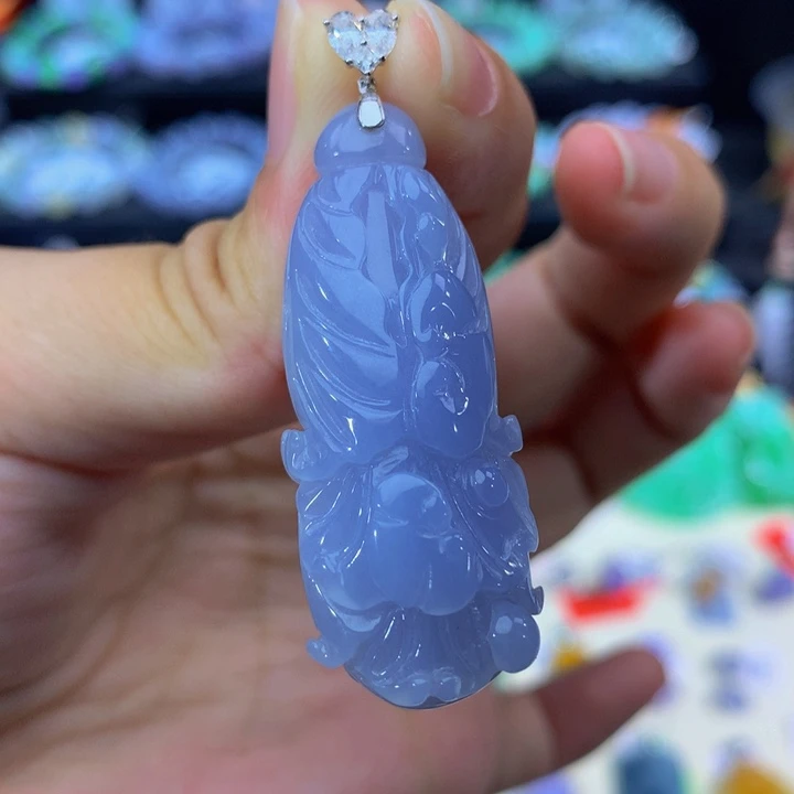 无***女翡翠18K金镶嵌手链翡翠