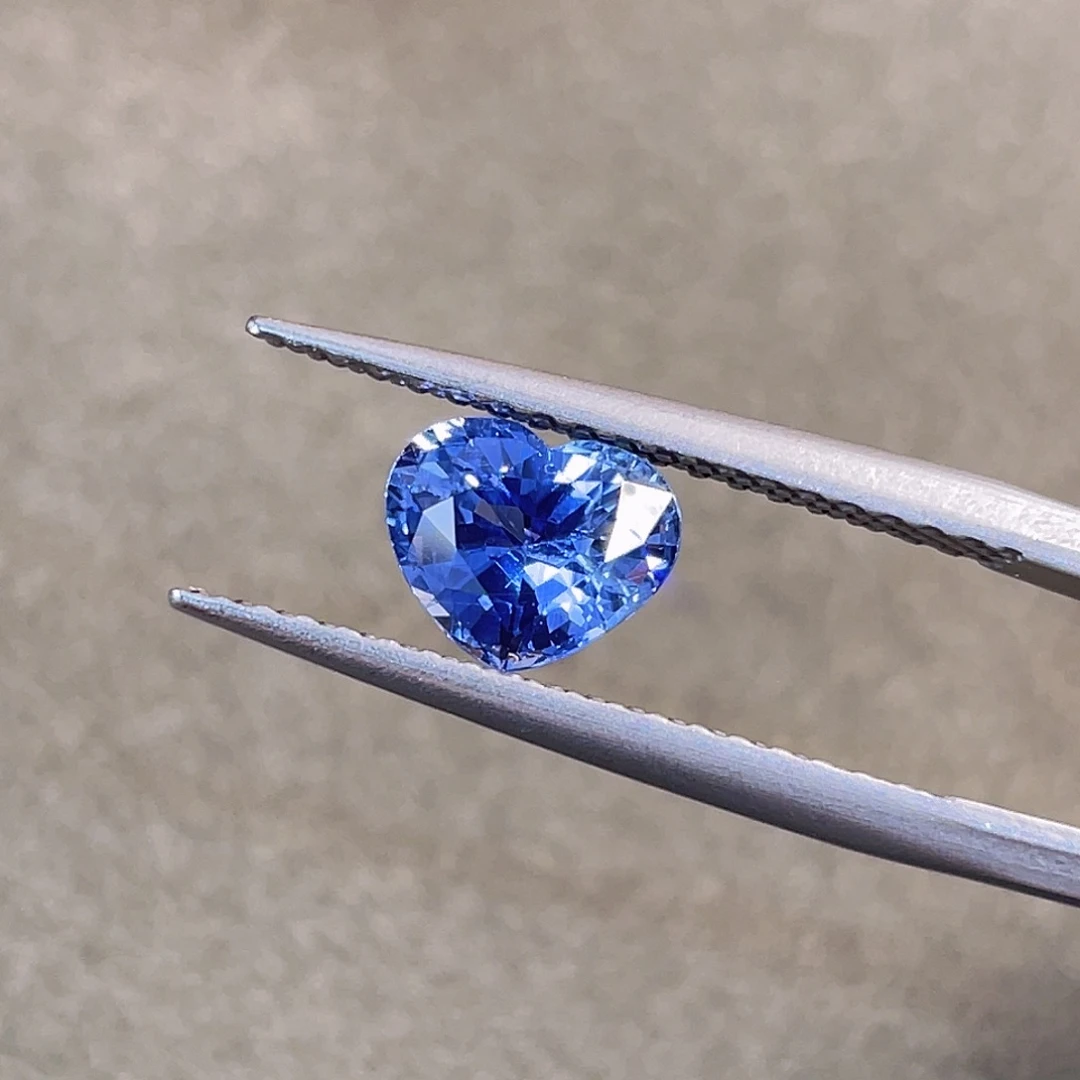 裸石蓝宝石蓝宝石裸石1.9ct