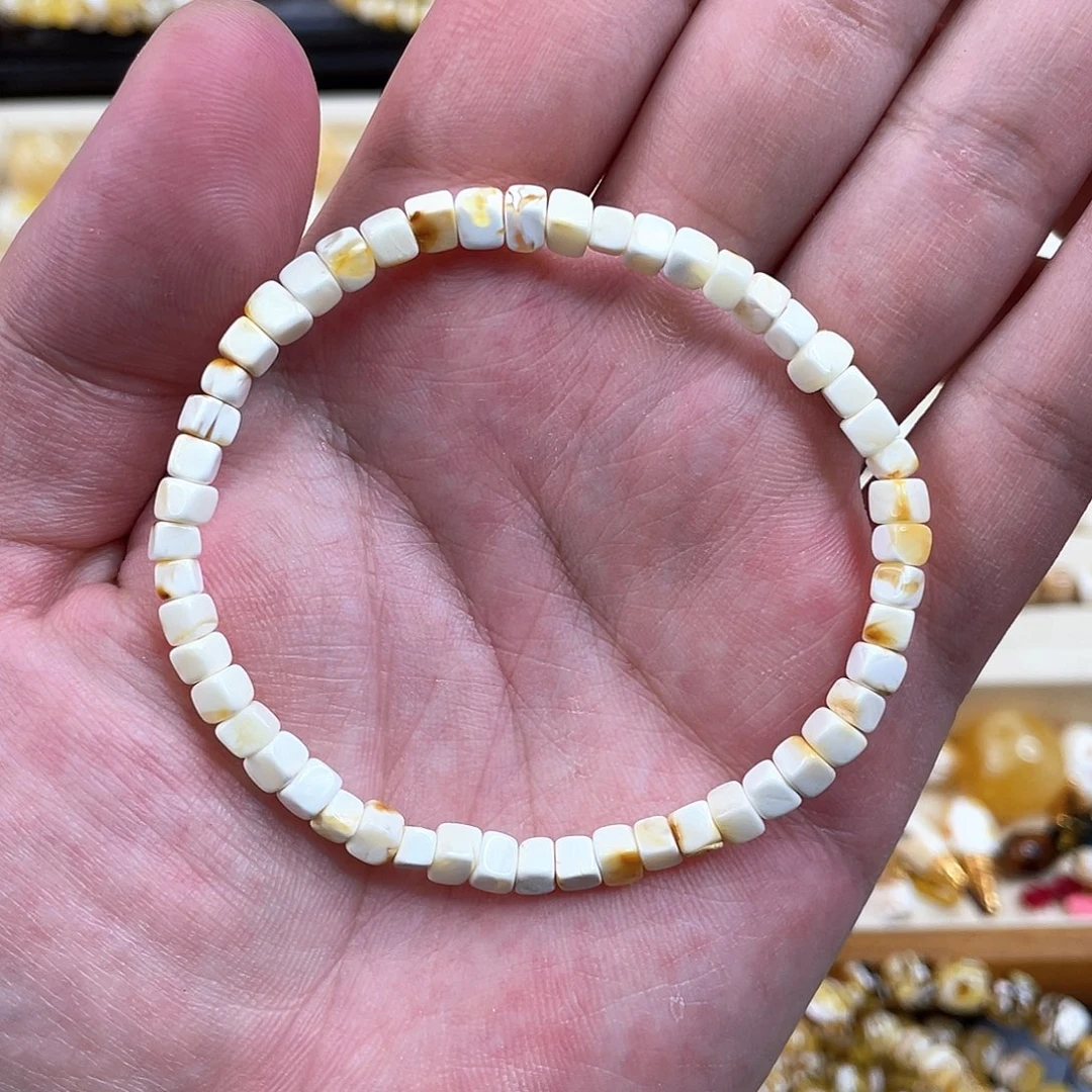 未镶嵌琥珀裸石5毫米方糖