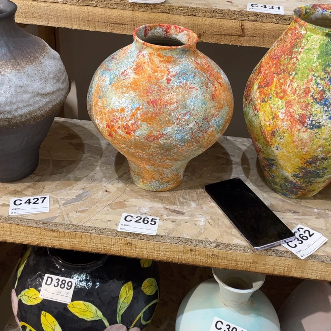 白泥花瓶景德镇陶瓷艺术研究院